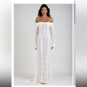 Althea Elise Clarisse Lace Maxi Dress - White